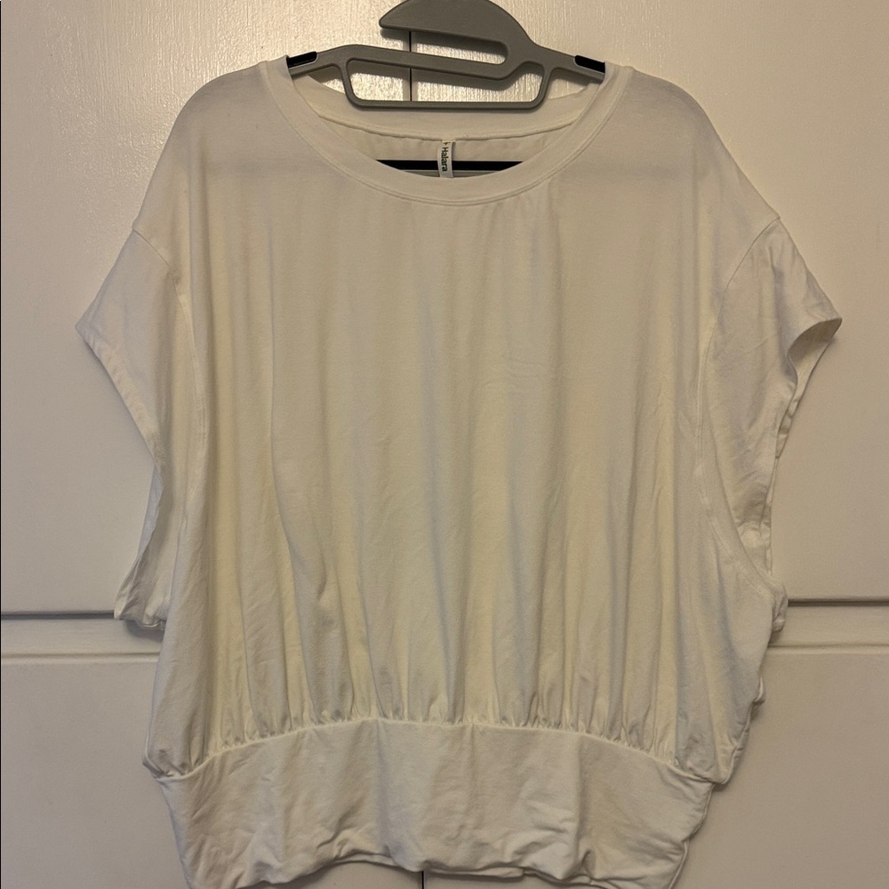 HALARA Women's Cream Blouse